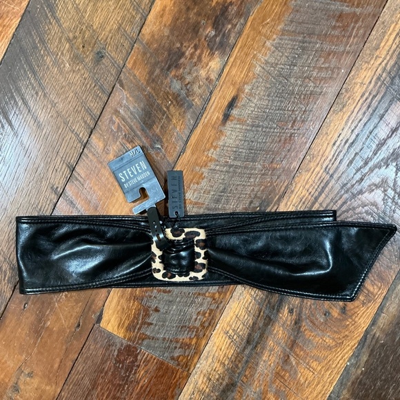 Steven by Steve Madden Black Faux Leather Wide Belt Leopard Print Buckle M/L - Picture 1 of 3
